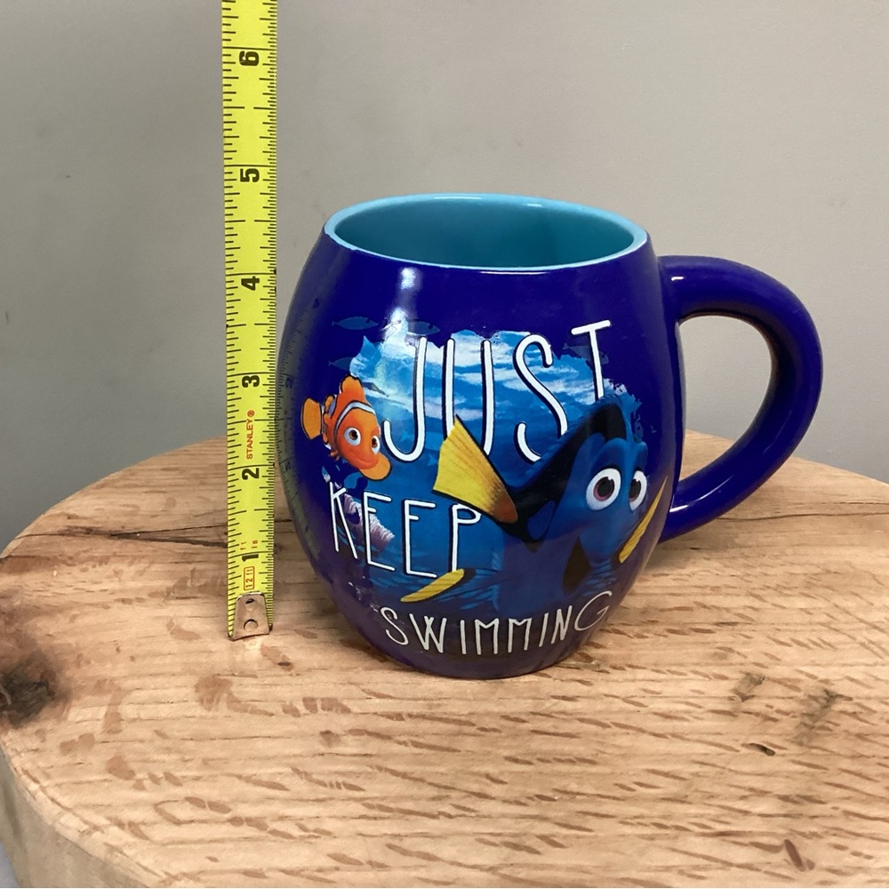 🔵 Disney Pixar Finding Dory Coffee Tea Mug / Cup - Ceramic Crafted - Like New - Picture 9 of 12